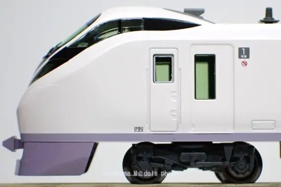 E657系「ひたち・ときわ」が入線しました。KATO 10-1639 / 10-1640