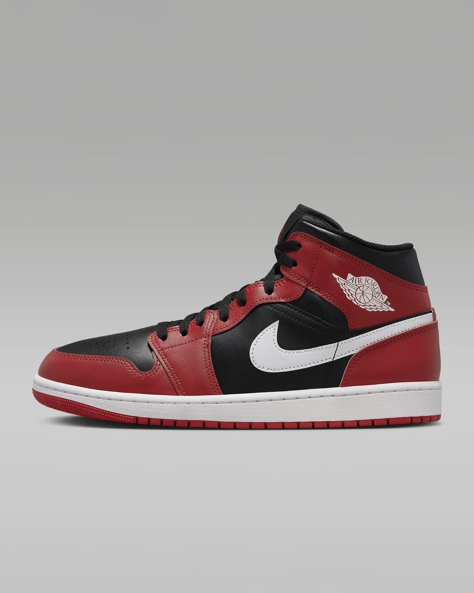 早い者勝ち!!! NIKE / ナイキ ◇ エア ジョーダン 1 MID｜DQ8426 (Nike