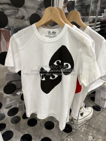 Tシャツ Play Comme des Garcons（プレイ・コムデギャルソン