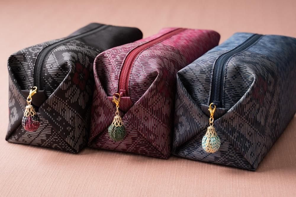 奄美の里】大島紬ポーチ｜大島紬など鹿児島の特産品通販サイト【かご