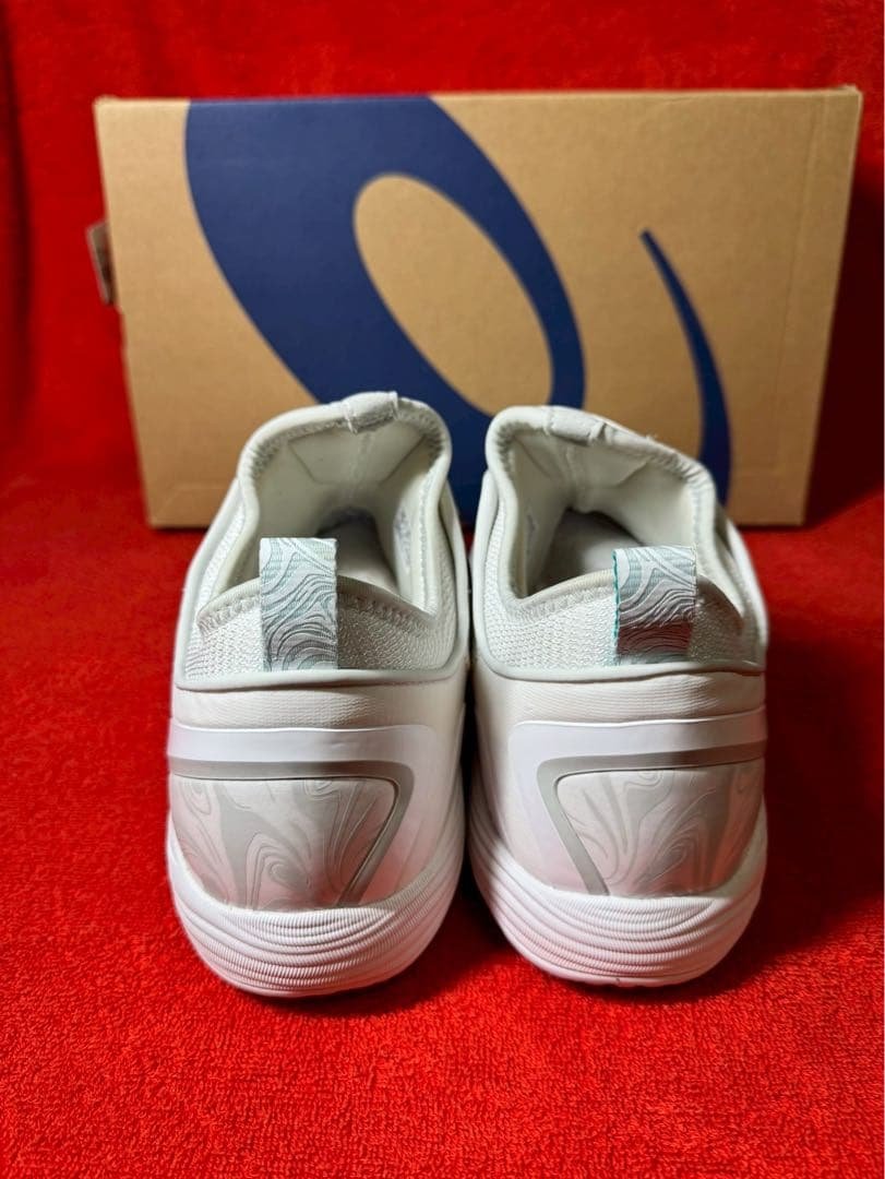 asics アシックス　グライドノヴァff2 28.0cm