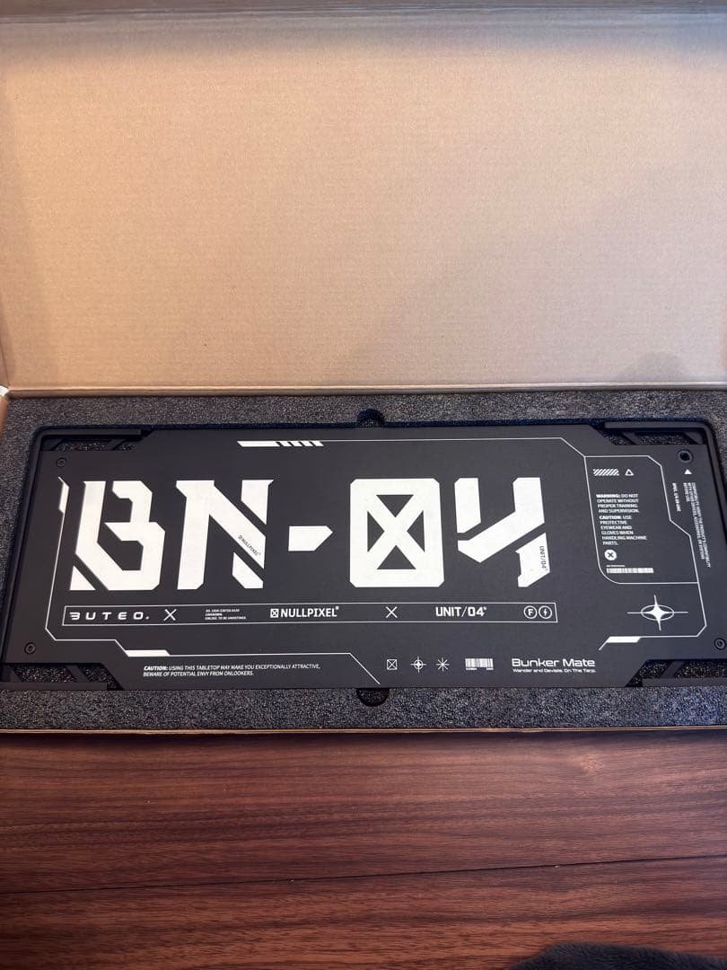 【限定】BUTEO×UNIT/04×NULLPIXEL BUNKER MATE 三方聯名BUNKER MATE 可國際發送，詳見官網! International shipping
