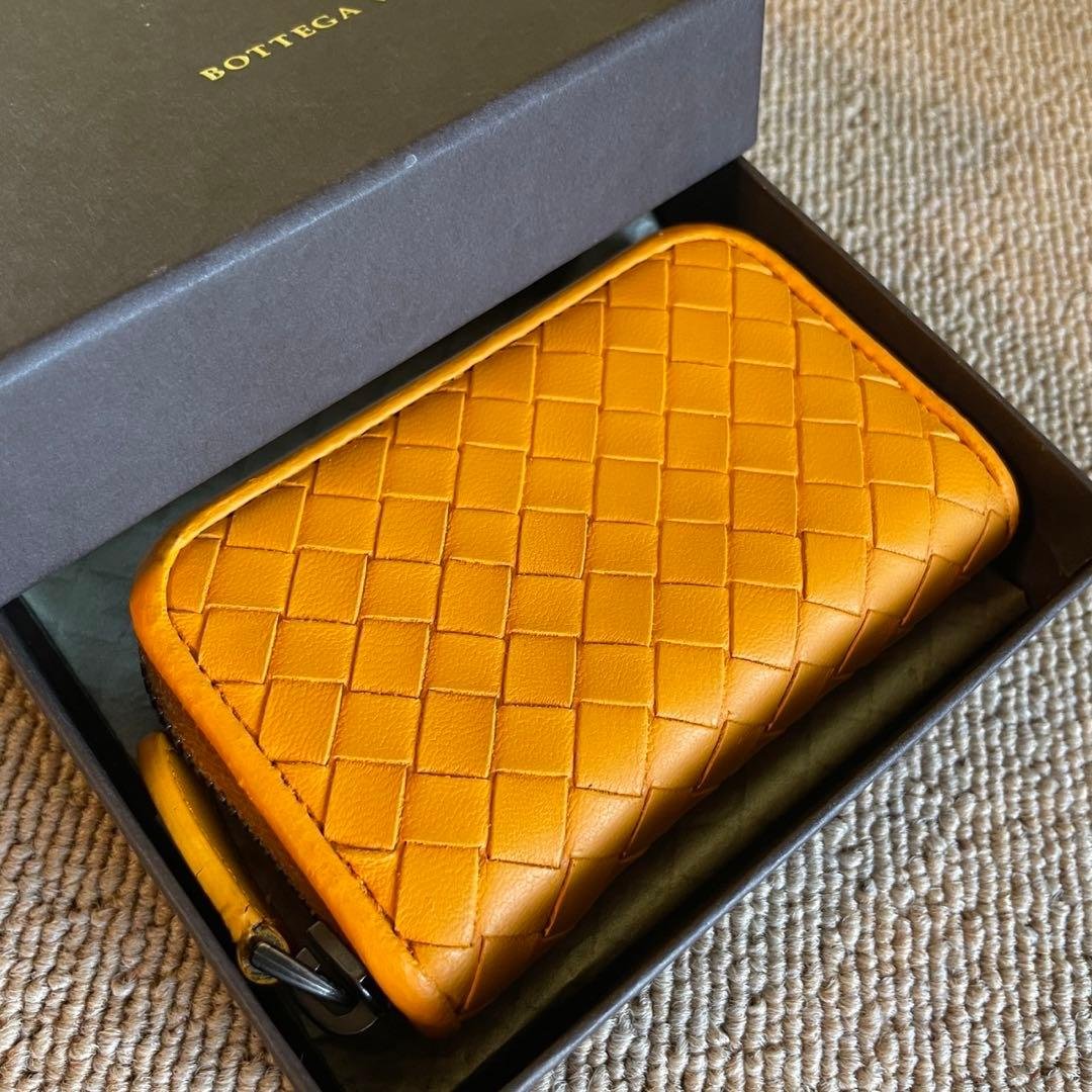正規品⭐️極美品⭐️BOTTEGA VENETA 男女 財布　ボッテガ　ラウンド BOTTEGA VENETA（ボッテガ・ヴェネタ） ラウンドファスナー長財布